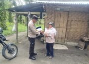Personel Polsek Tambusai Utara Menyisihkan Sedikit Rezeki Melalui Gerakan Seribu Rupiah Salurkan Ke Warga Kurang Mampu