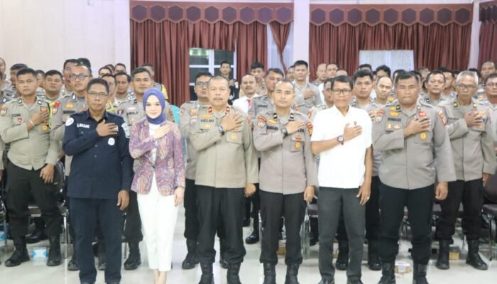 Polres Kuansing Gelar Pelatihan Public Speaking untuk Dukung Program Green Policing