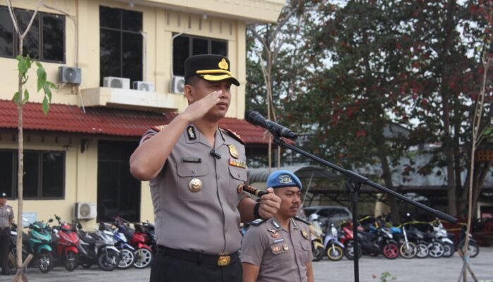 Tegas Tanpa Toleransi, Kapolres Bengkalis Pimpin Upacara PTDH Anggota Propam Demi Jaga Marwah Institusi