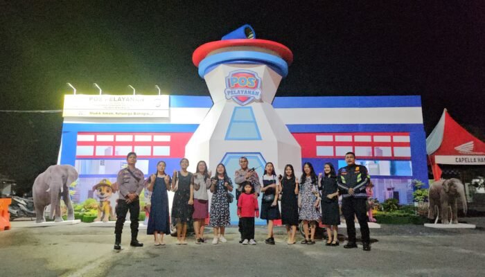 Viral di Duri! Pos Pelayanan Simpang Pokok Jengkol Dipadati Warga Hingga Malam Hari, Jadi Spot Foto Favorit