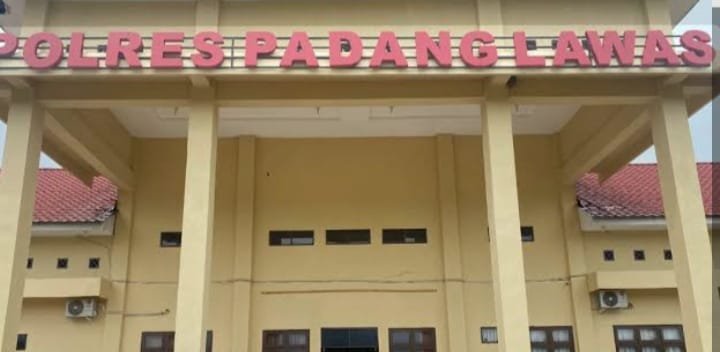 Wartawan mengaku diduga diblokir saat menghubungi Polres Padang Lawas untuk konfirmasi kasus pengancaman.