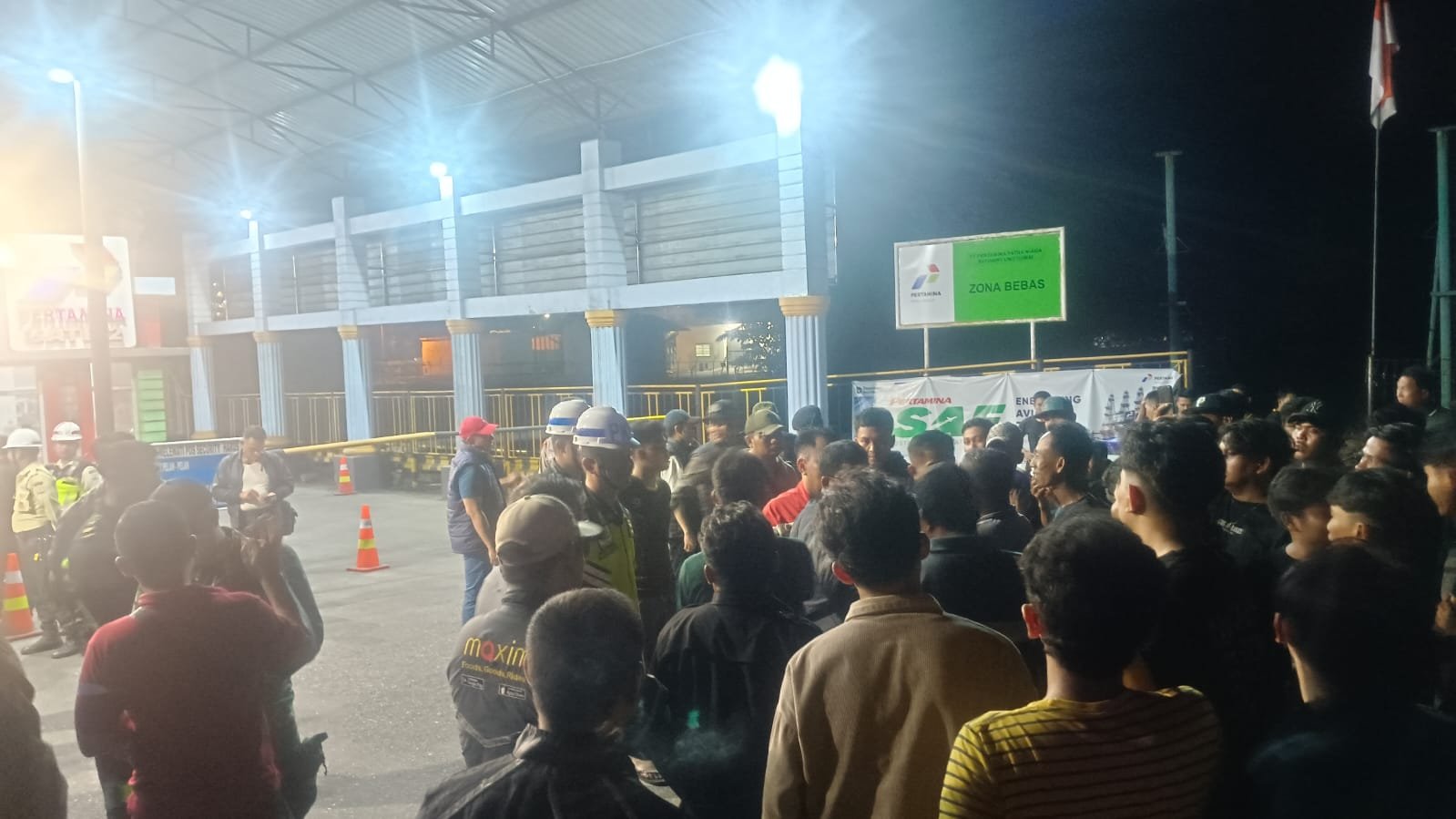 Dentuman Keras di Kilang Pertamina Dumai, Warga Tuntut Damkar dan Ambulans Siaga